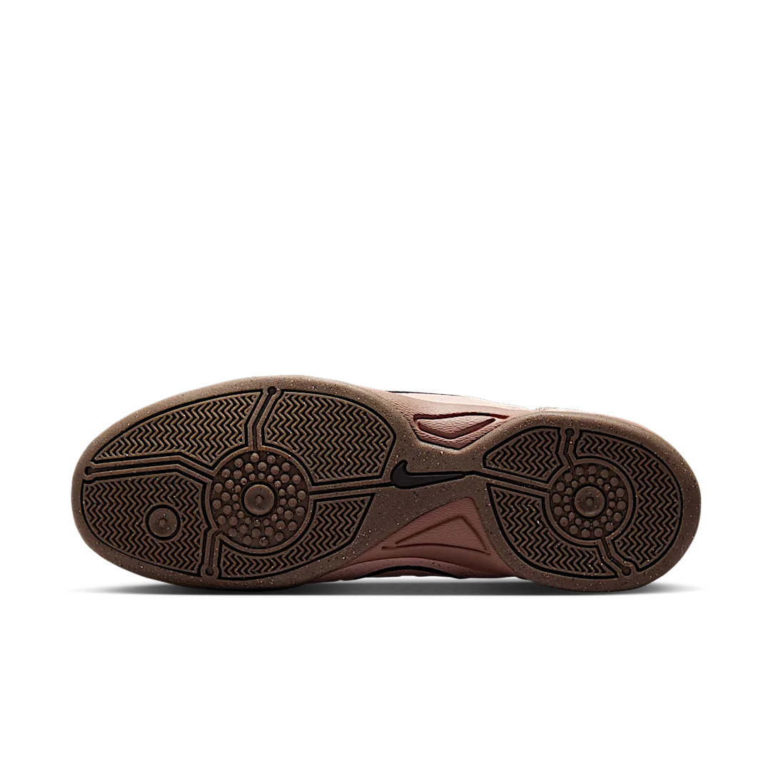 Overkicks - Nike Total 90 3 SP Pearl White Shadow Brown (IH2090-200) - detalle suela
