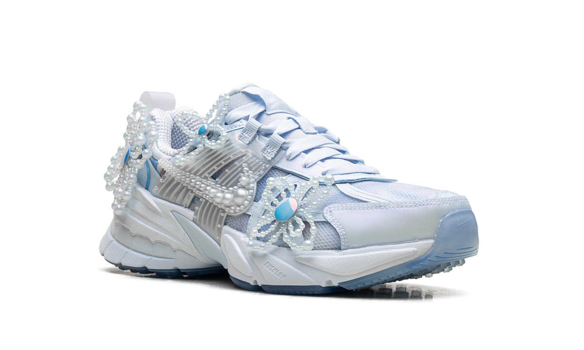 Overkicks - Nike V2K Run Susan Fang Artist Collection (Womens) (IB7426-400) - detalle lateral interior