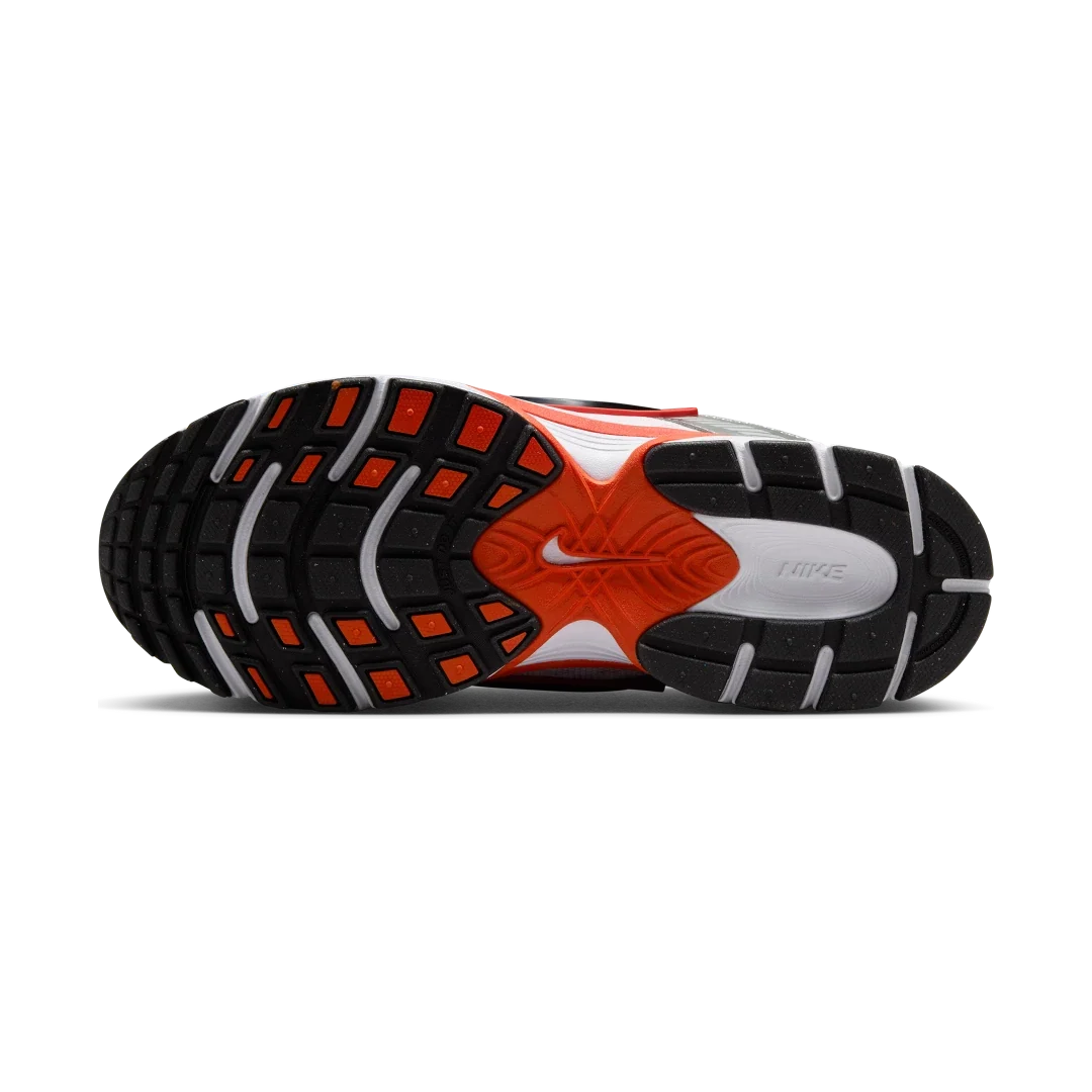 Overkicks - Nike V5 RNR White Picante Red Vast Grey Black (Womens) (HQ7901-100) - detalle suela