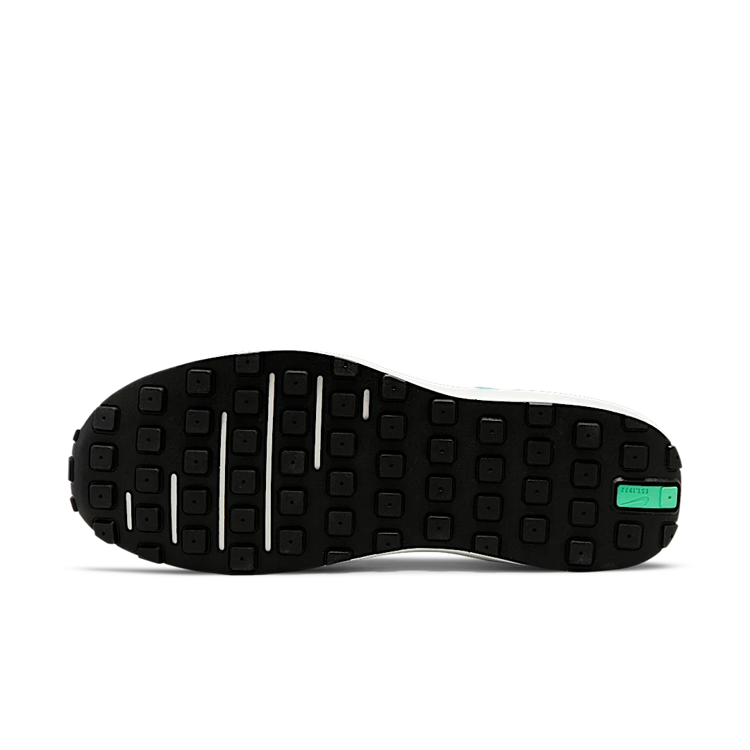 Overkicks - Nike Waffle One Scream Green (Womens) (DC2533-401) - detalle suela