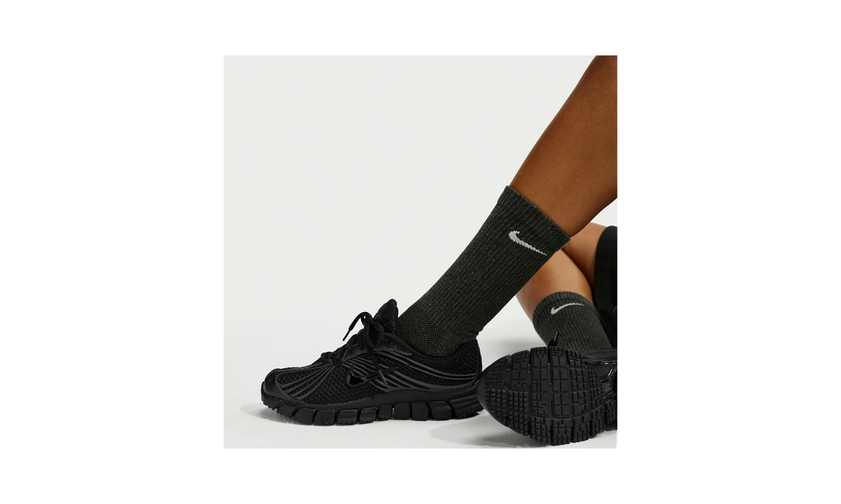 Overkicks - Nike Zoom Skylon 11 Black Anthracite (Womens) (IU7360-002) - detalle
