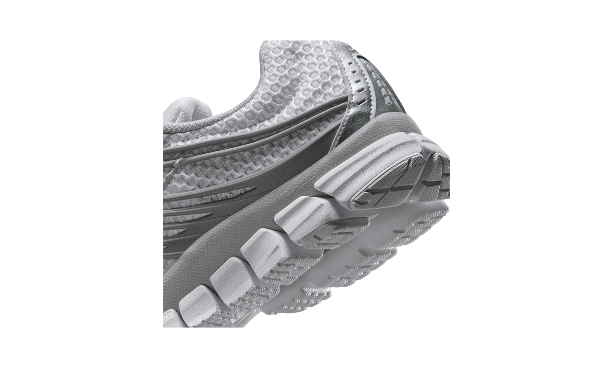 Overkicks - Nike Zoom Skylon 11 White Grey Fog Silver (Womens) (IU7360-103) - detalle