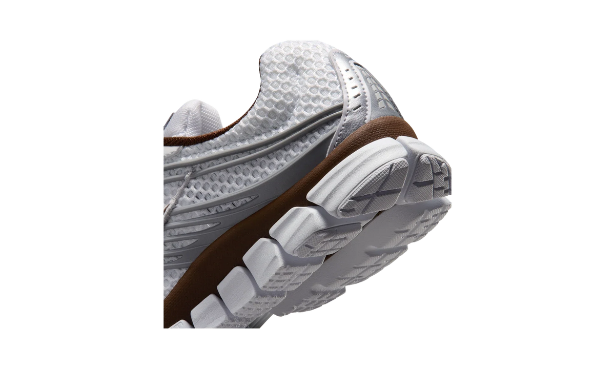 Overkicks - Nike Zoom Skylon 11 White Silver Cacao Wow (Womens) (IU7360-102) - detalle