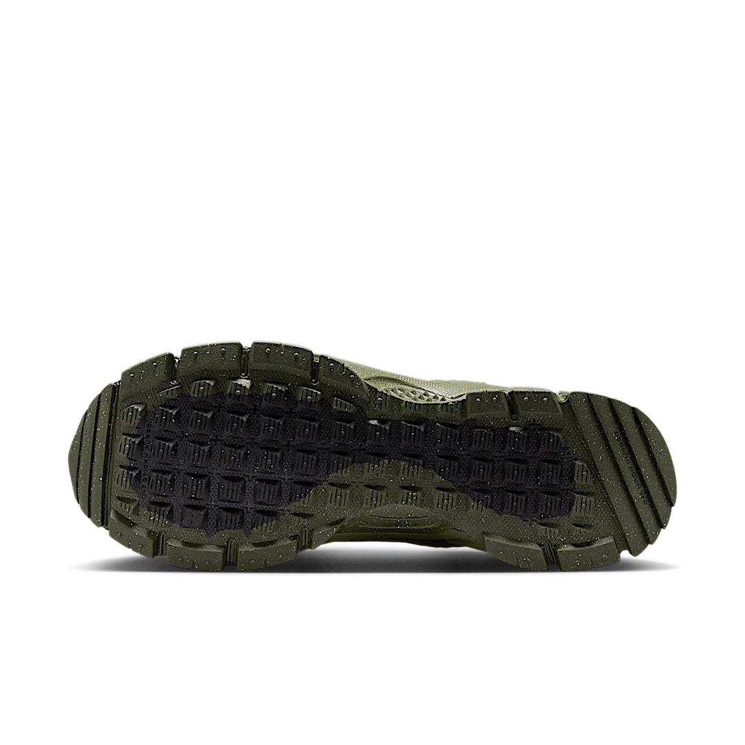 Overkicks - Nike Zoom Vomero Roam Mink Brown Medium Olive (FV2295-201) - detalle suela