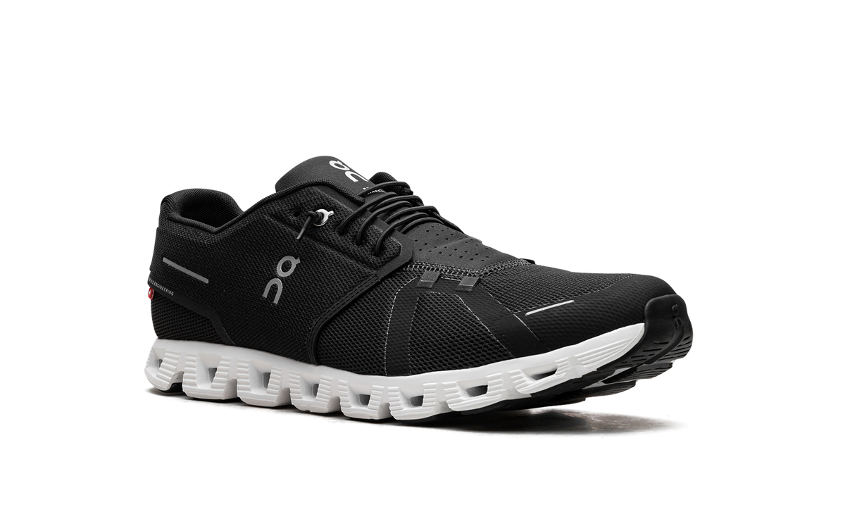 Overkicks - On Running Cloud 5 Black White (59.98919) - detalle lateral interior