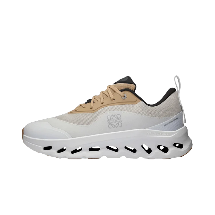 Overkicks - On Running Cloudtilt 2 LOEWE Tan White Gum (3ME10693510) - vista lateral