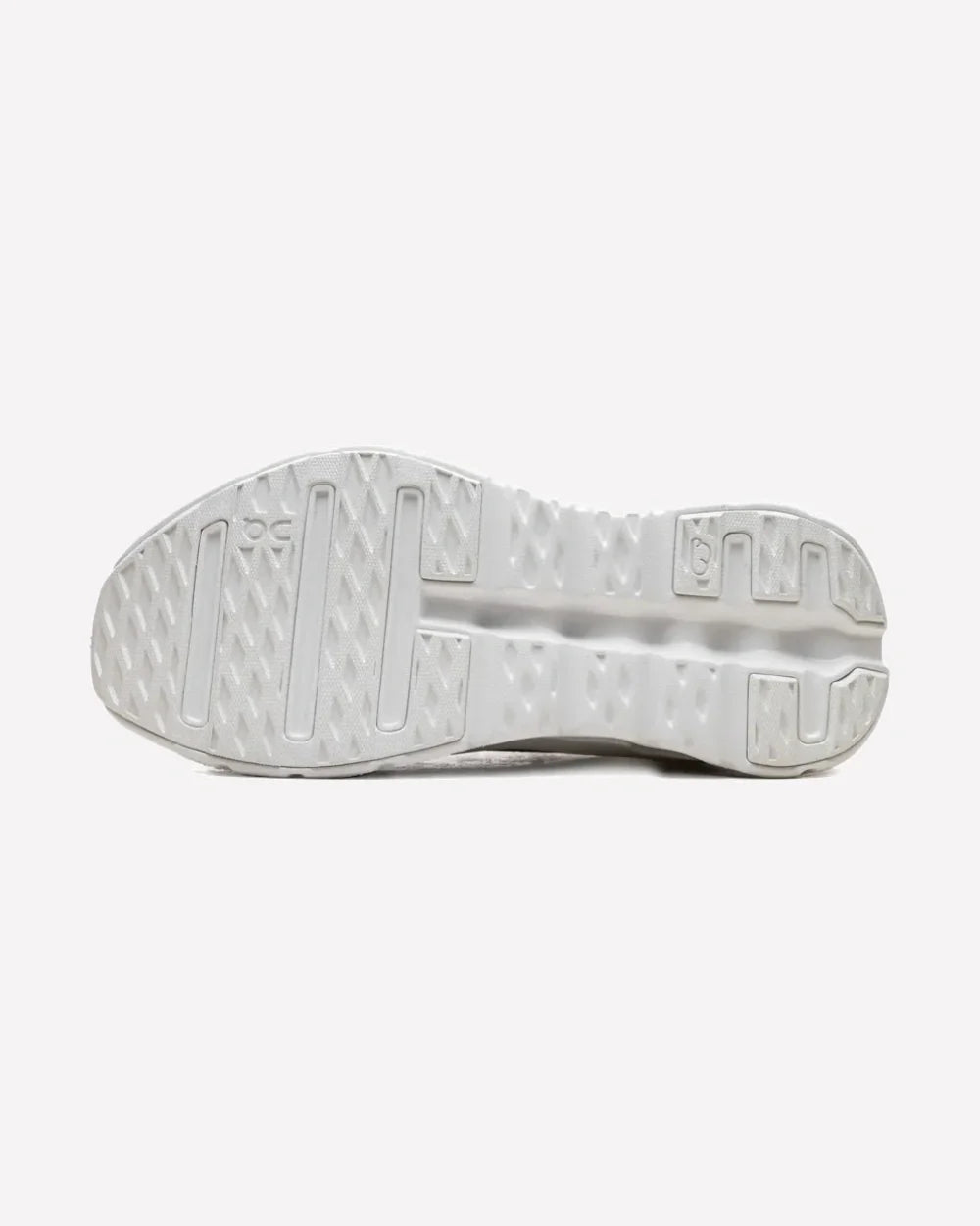 Overkicks - On Running Cloudtilt LOEWE All White (Womens) (3WD30310108/L929282X15-3089) - imagen 4
