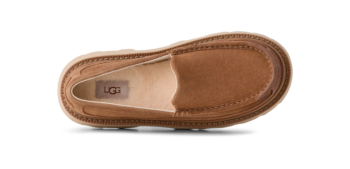 Overkicks - UGG Ascot Lug Chestnut (1172691-CHE) - detalle talon