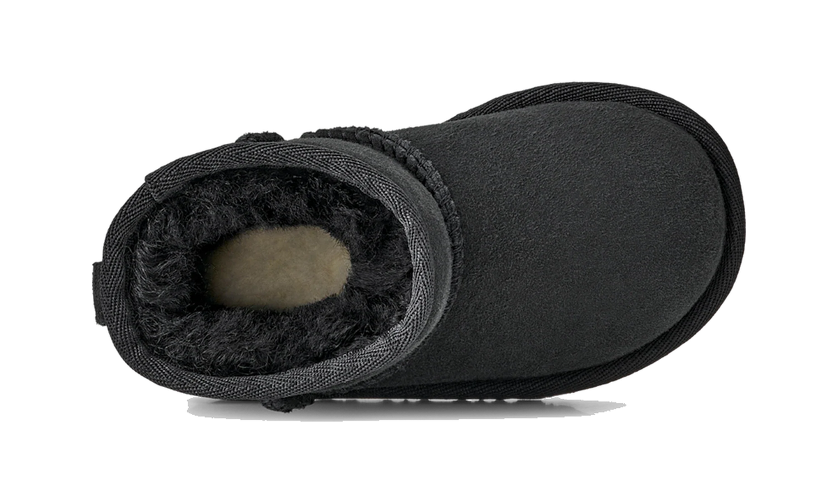 Overkicks - UGG Classic Mini II Boot Black (Toddler) (1017715T-BLK) - imagen 6