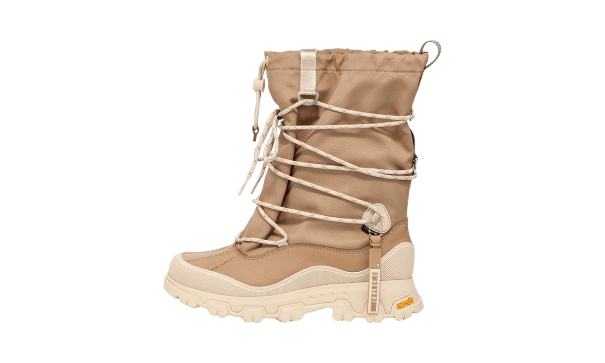 Overkicks - UGG MetroPeak Boot Sand (Womens) (1161890-SAN) - vista lateral