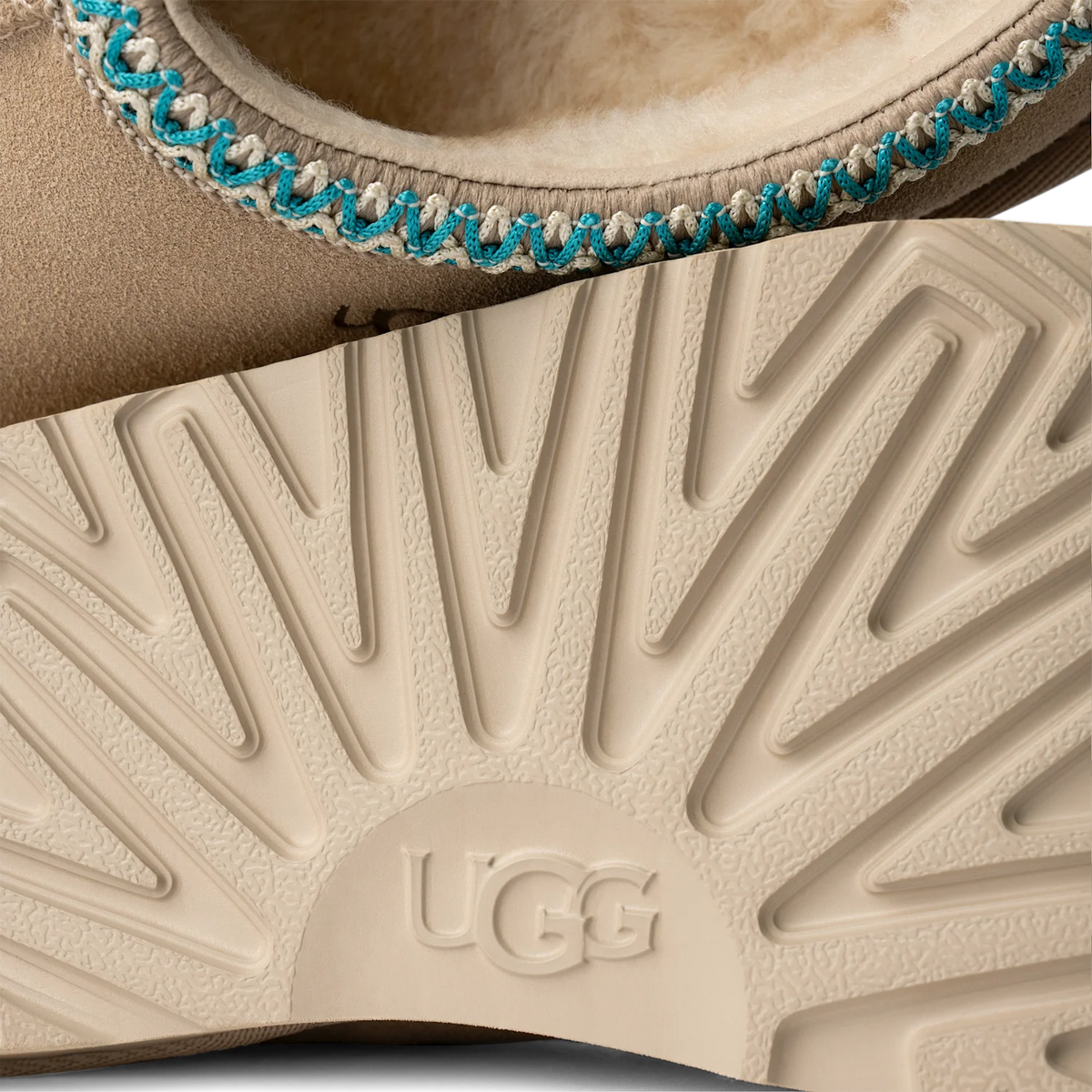 Overkicks - UGG Tasman II Slipper Driftwood White Pepper (Kids) (1019066K-DRF) - imagen 5