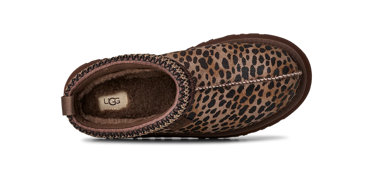 Overkicks - UGG Tazz Caspian Slipper Burnt Cedar (Womens) (1178430-BCDR) - detalle talon