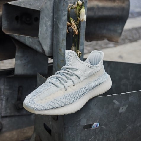 Overkicks - Yeezy Boost 350 V2 Cloud White (Non-Reflective) (FW3043) - detalle lateral interior