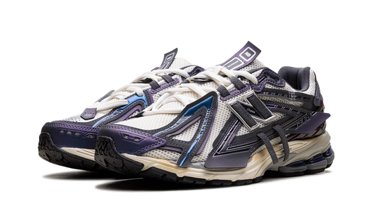 New Balance 1906A Inkwell Sea Salt