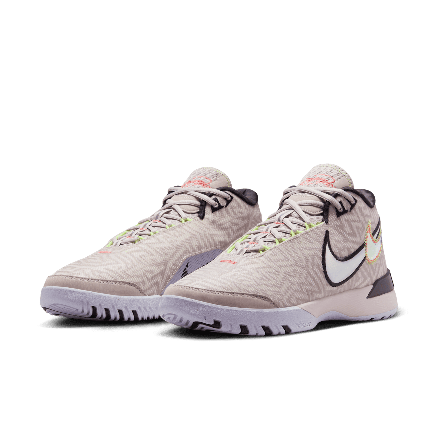 Nike Zoom LeBron NXXT Genisus Platinum Violet 3