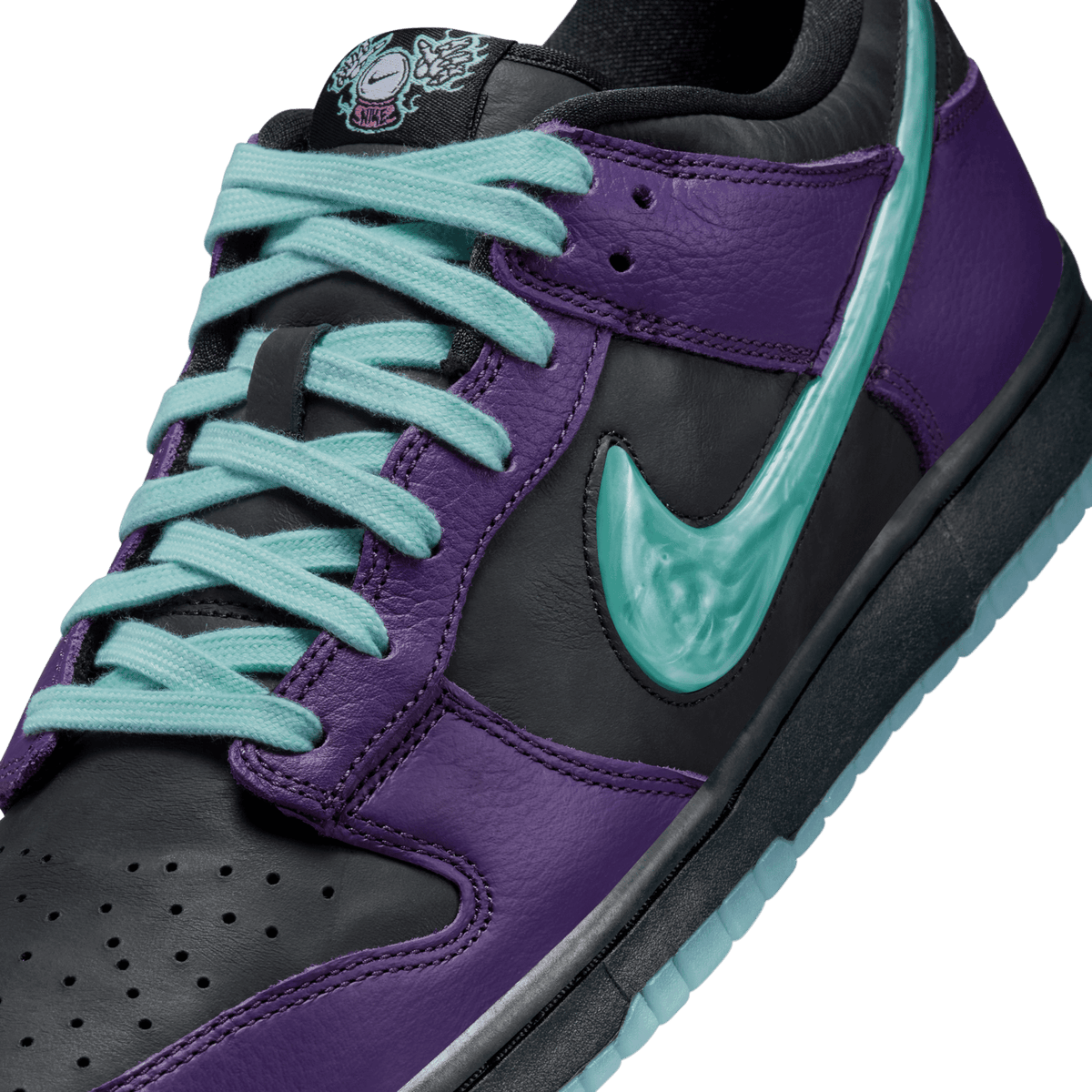 Nike Dunk Low LTD Wizard 7