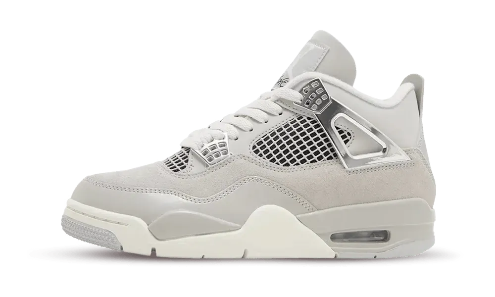 Momenti congelati delle Air Jordan 4 Retro