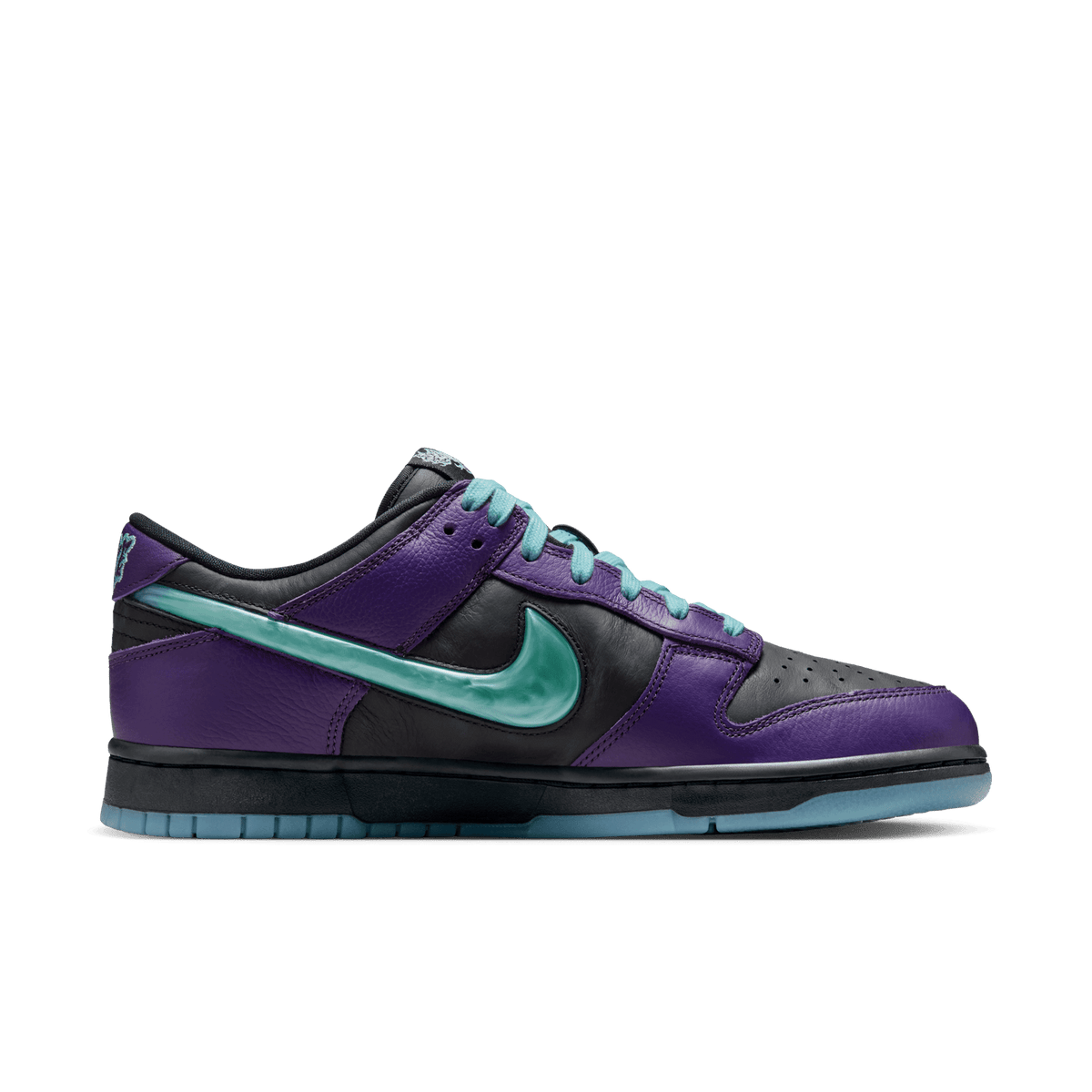 Nike Dunk Low LTD Wizard 3