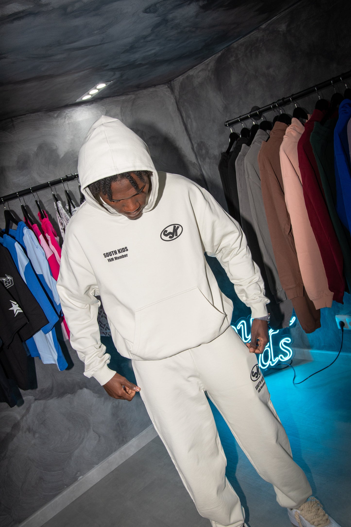 FAM Member Hoodie Vintage White