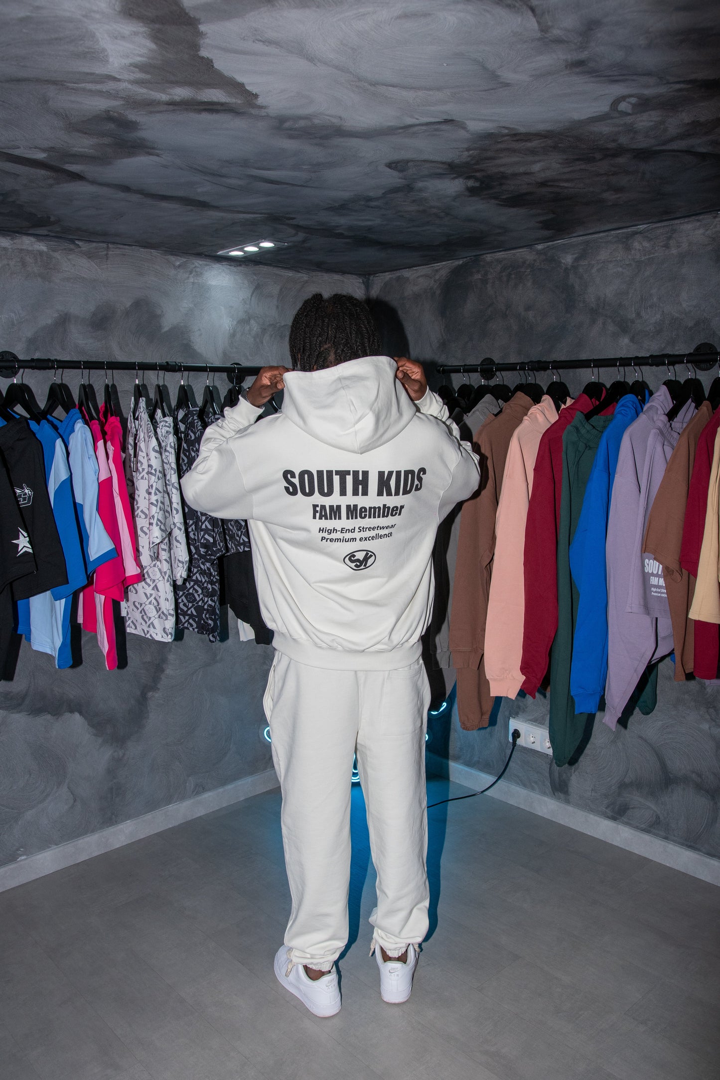 FAM Member Hoodie Vintage White