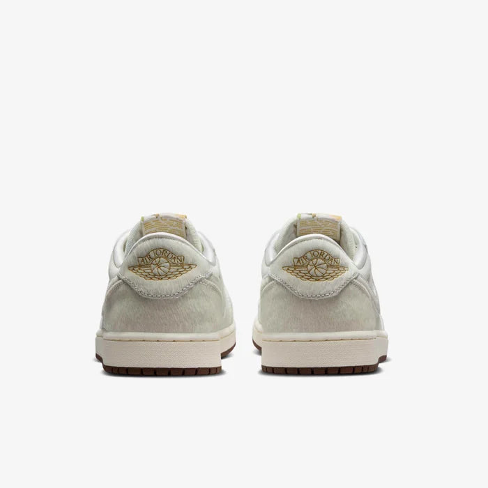 Air Jordan 1 Retro Low OG Football Grey Sail Light Chocolate