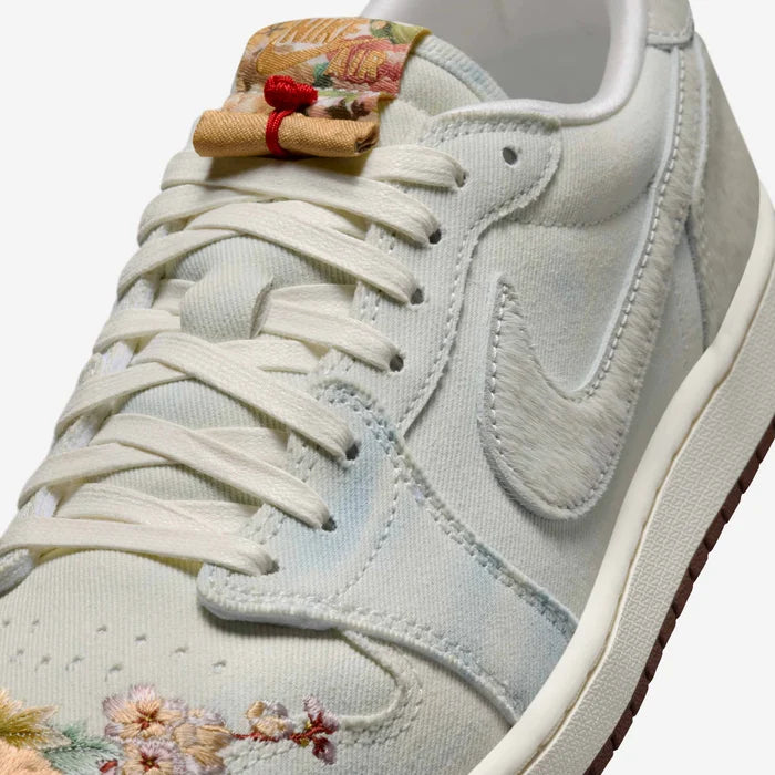 Air Jordan 1 Retro Low OG Football Grey Sail Light Chocolate