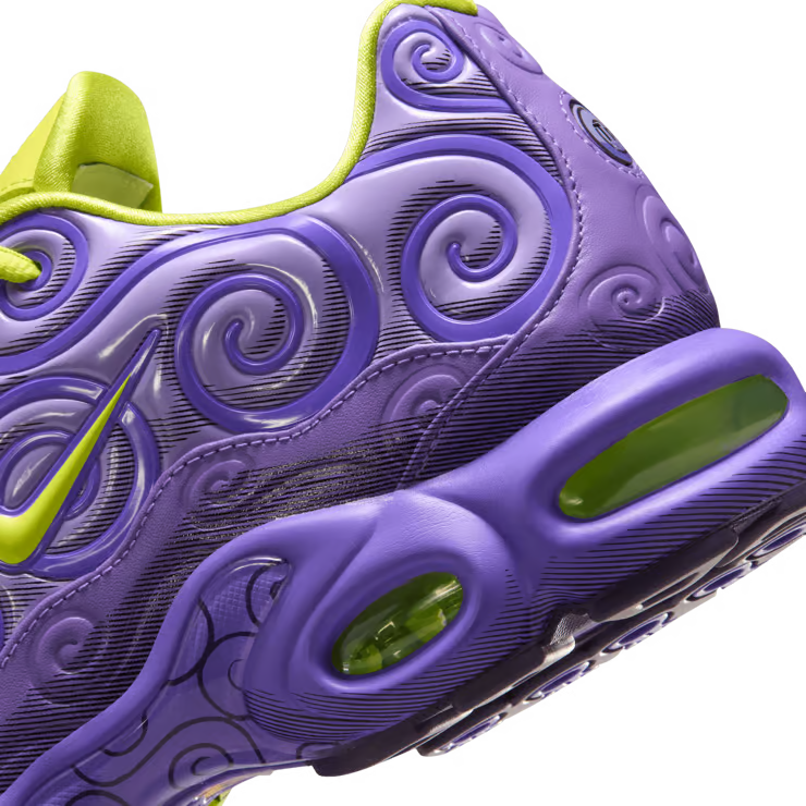 Nike Air Max Plus One Piece Gomu Gomu (With Promo Card)