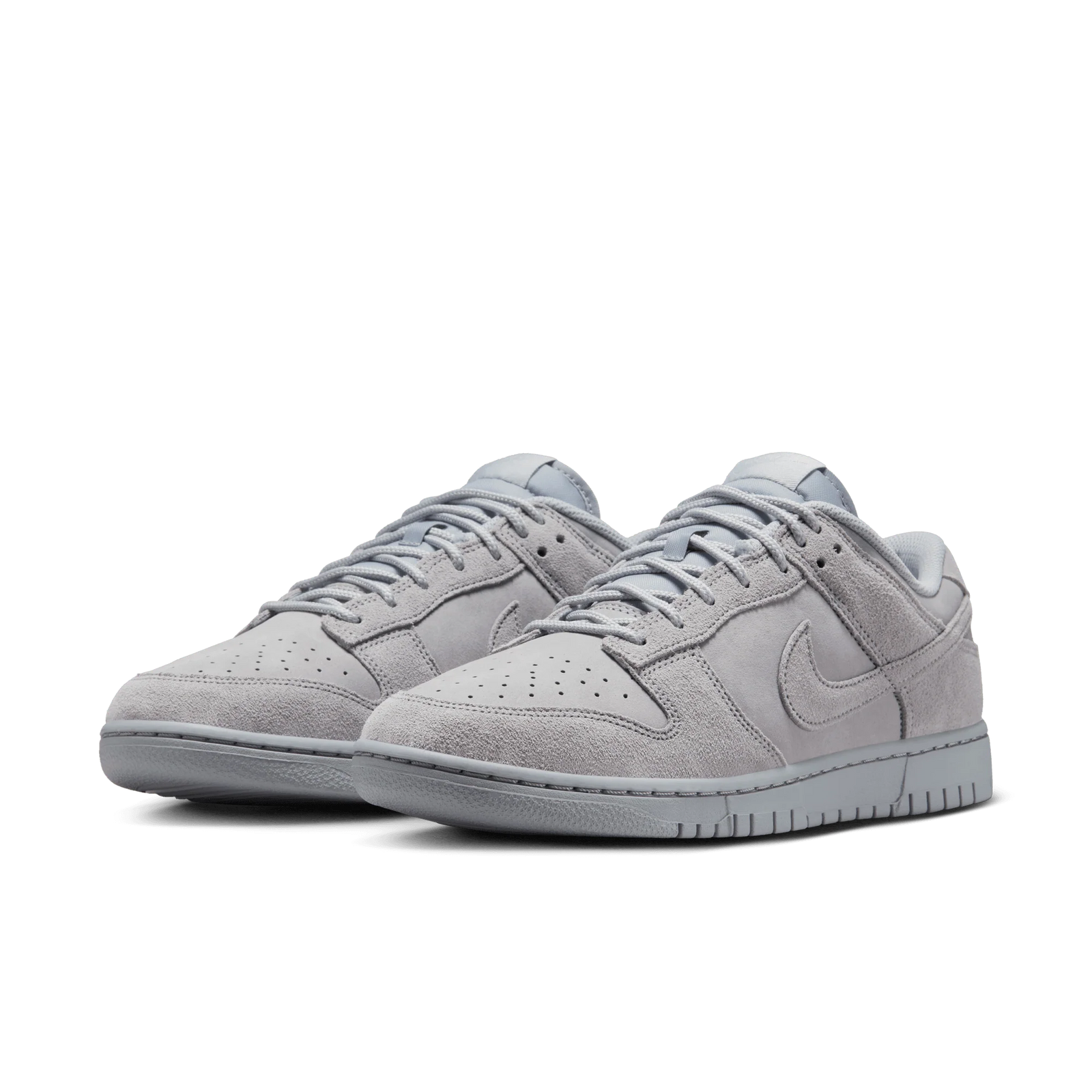 Dunk Low SE Wolf Grey