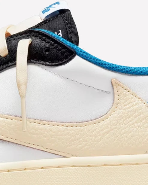 Air Jordan 1 Retro Low OG SP Fragment x Travis Scott