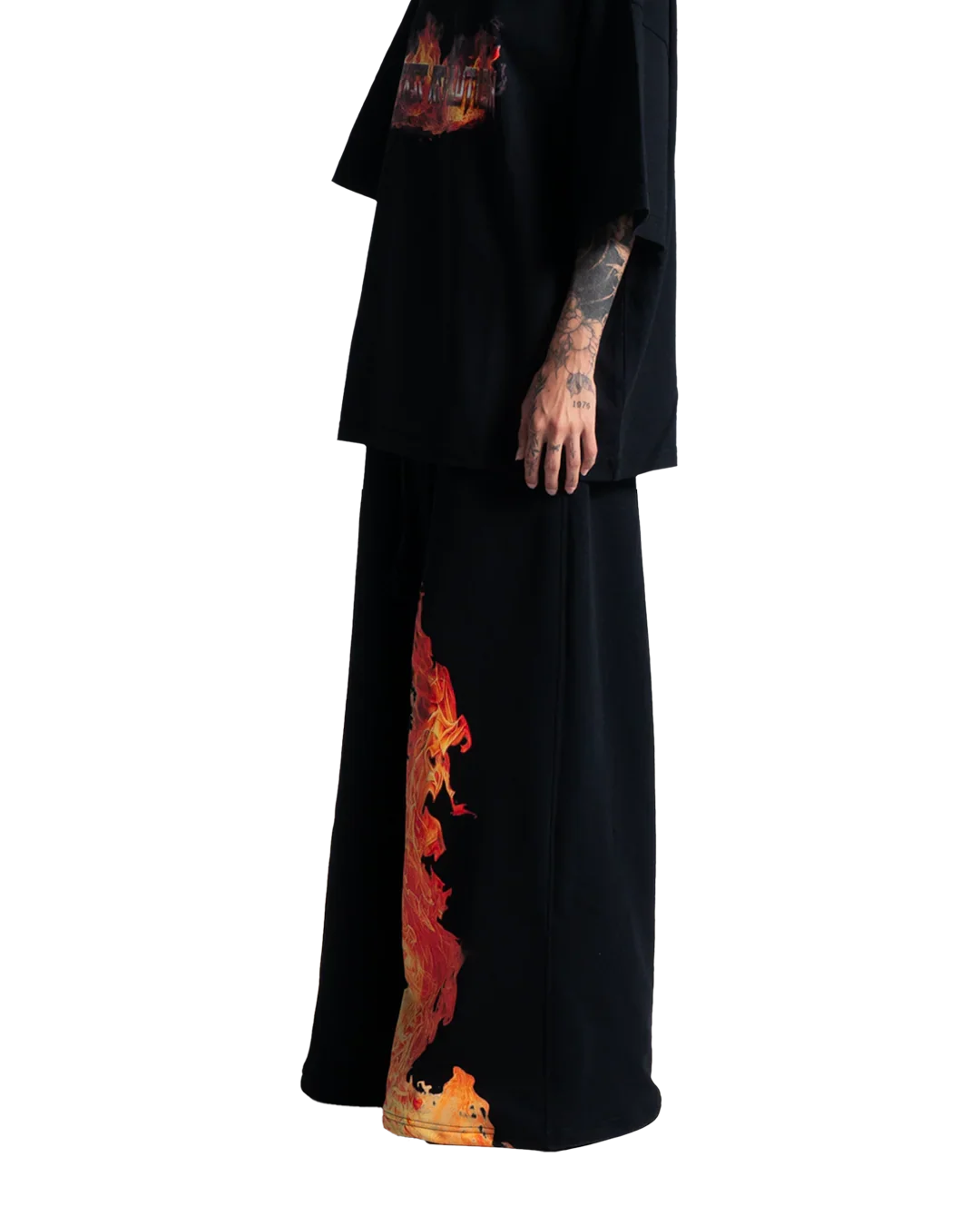 IN FLAMES SWEATPANTS