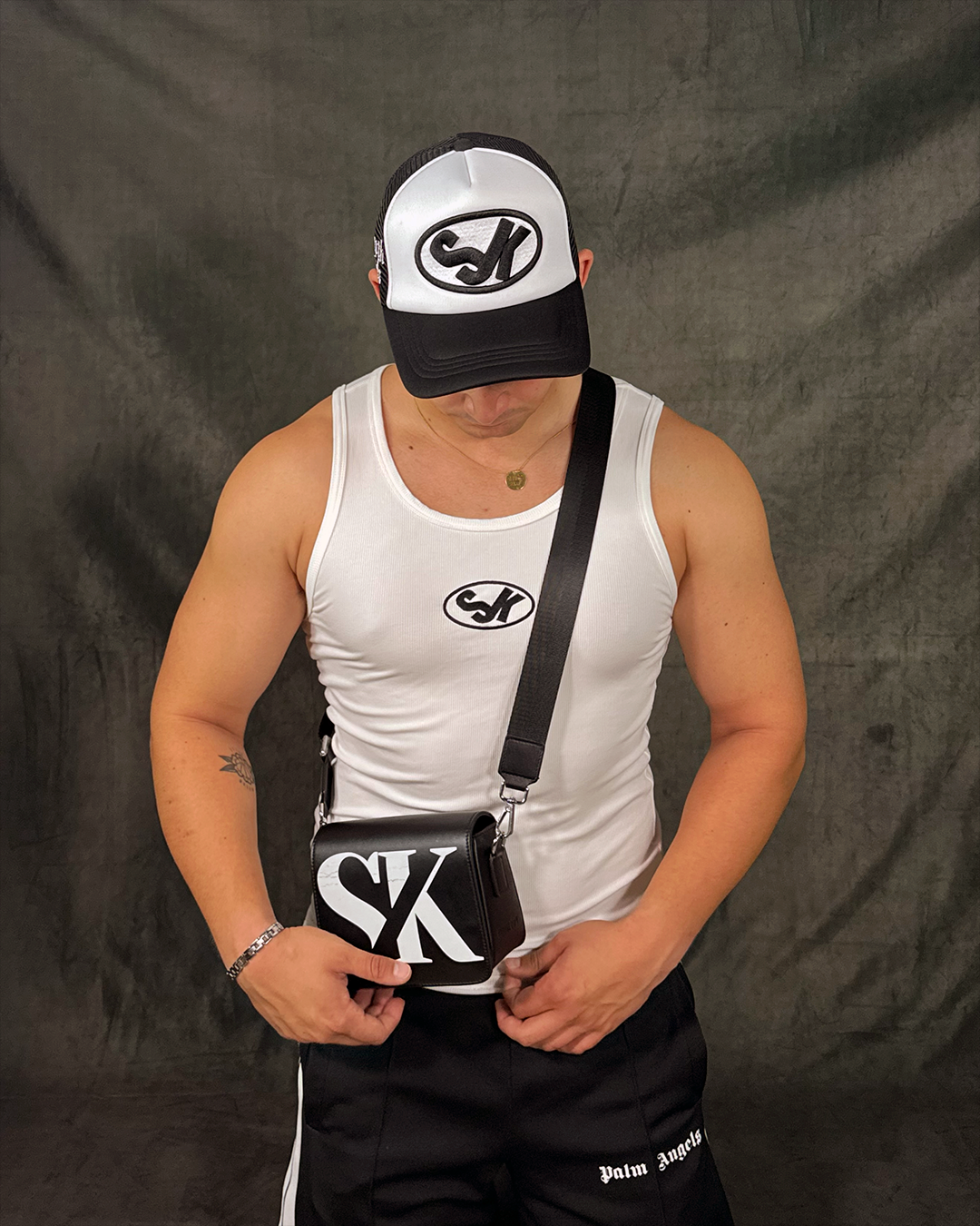 South Kids Black Trucker Cap