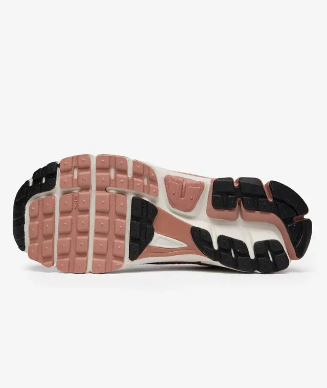 Nike Zoom Vomero 5 Sail Particle Pink
