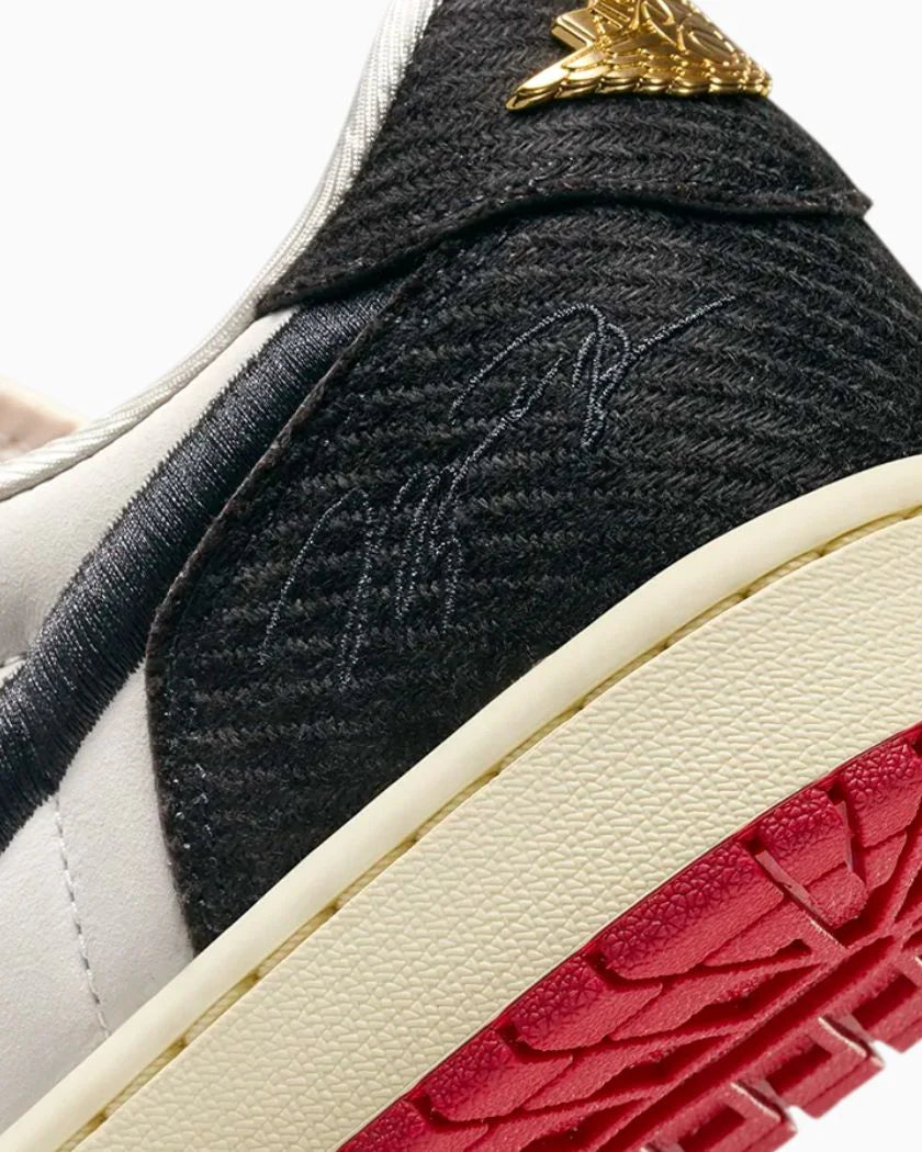 Air Jordan 1 Retro Low OG Trophy Room Rookie Card Away