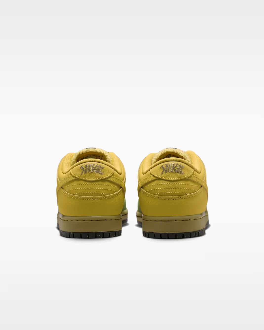 Nike SB Dunk Low Pro "Hatch Chili"