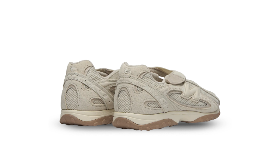 New Balance 204V Turtledove Timberwolf