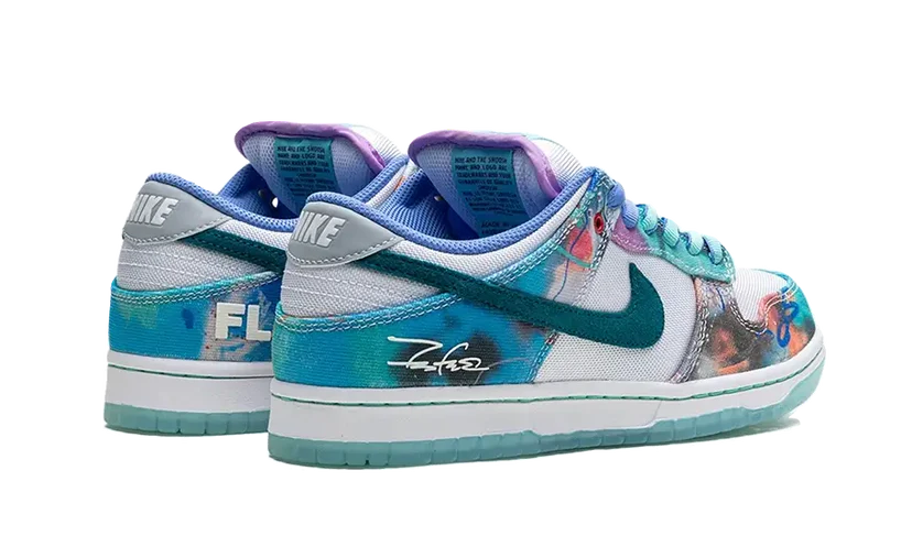 SB Dunk Low Futura Laboratories Bleached Aqua