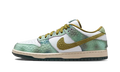 SB Dunk Low Alexis Sablone Chameleon
