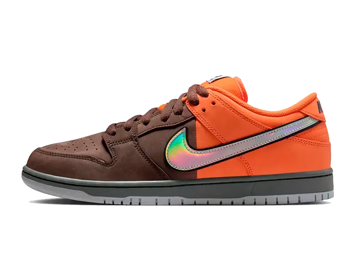 Nike SB Dunk Low Pro Muni Fast Pass