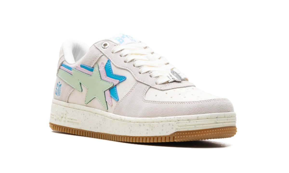Overkicks - A Bathing Ape Bape Sta Sneaker News Day (1J23191906CWHT) - detalle lateral interior