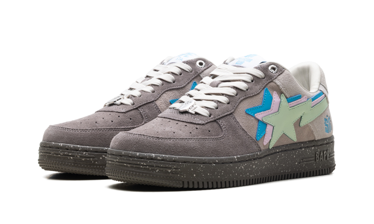 Overkicks - A Bathing Ape Bape Sta Sneaker News Night (1J23191906CGRA) - vista trasera