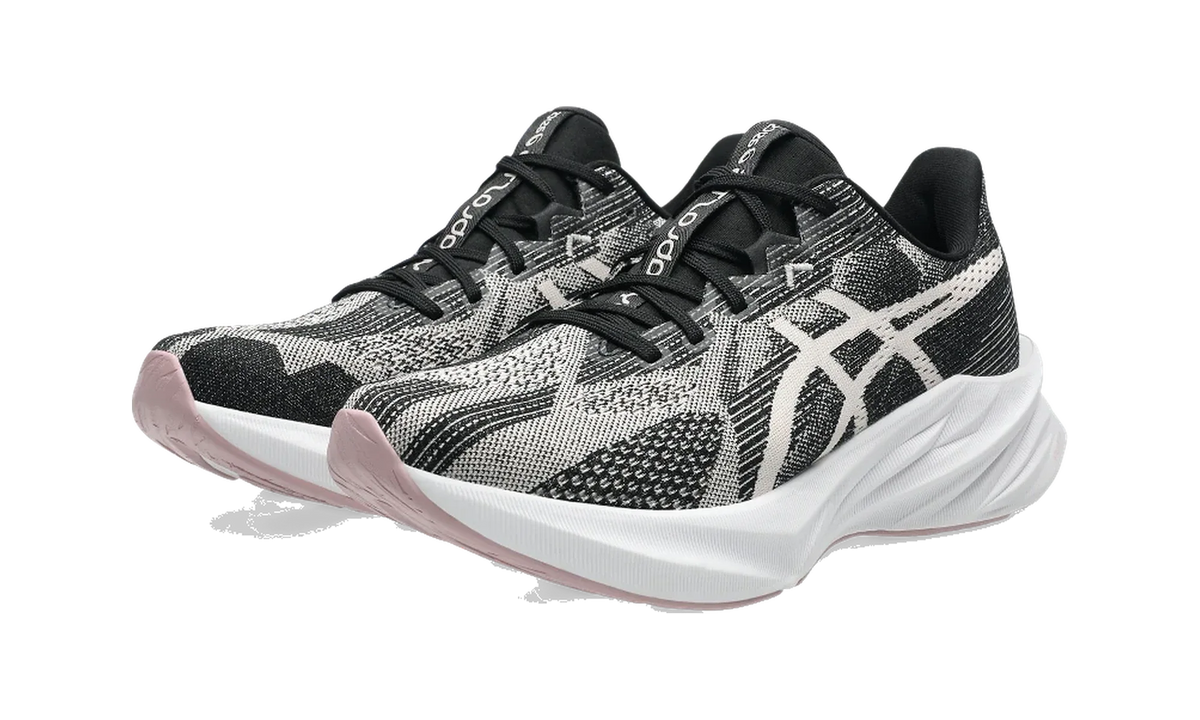 Overkicks - ASICS Dynablast 5 Pearl Pink Black (Womens) (1012B776-702) - vista trasera