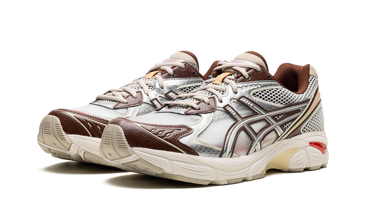Overkicks - ASICS GT-2160 Above the Clouds Chocolate Brown (1203A654-100) - vista trasera