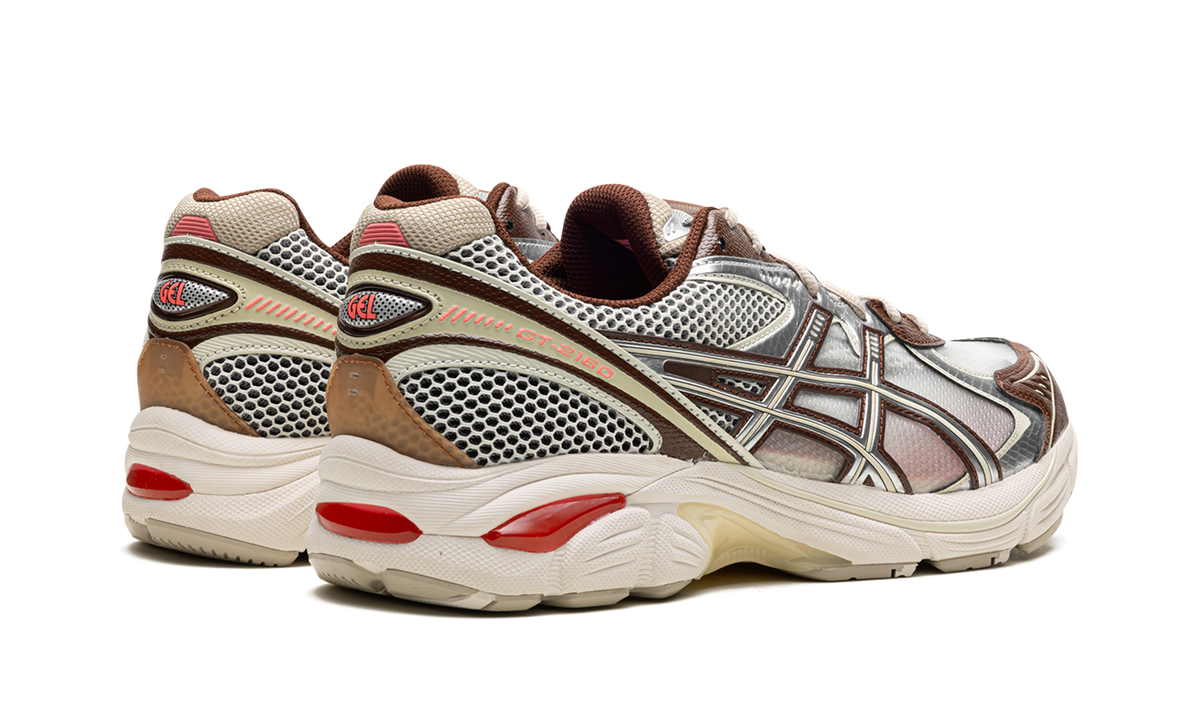 Overkicks - ASICS GT-2160 Above the Clouds Chocolate Brown (1203A654-100) - par completo