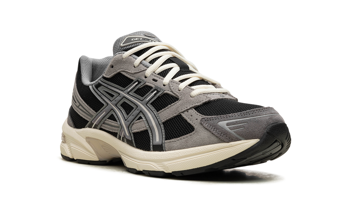 Overkicks - ASICS Gel-1130 Black Carbon (1201A255-004) - detalle lateral interior