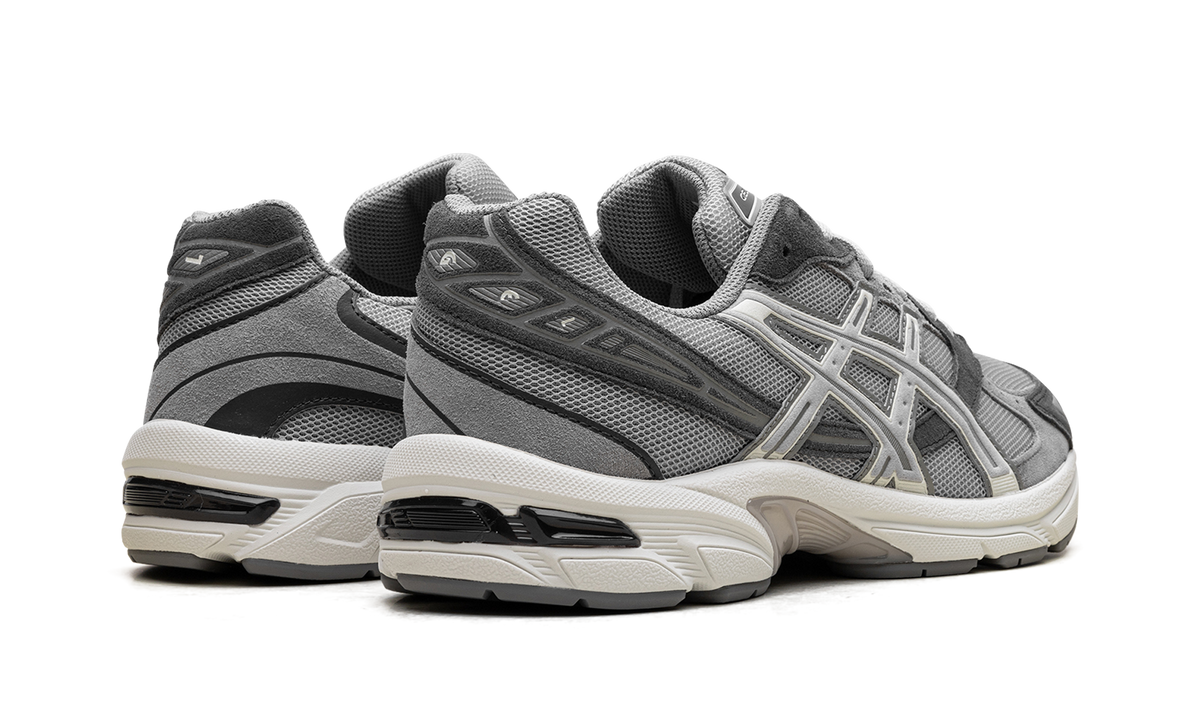 Overkicks - ASICS Gel-1130 Cement Grey Clay Grey (1203A610-020) - par completo