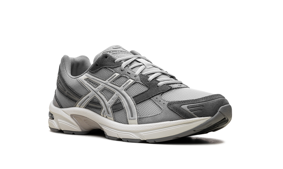 Overkicks - ASICS Gel-1130 Cement Grey Clay Grey (1203A610-020) - detalle lateral interior