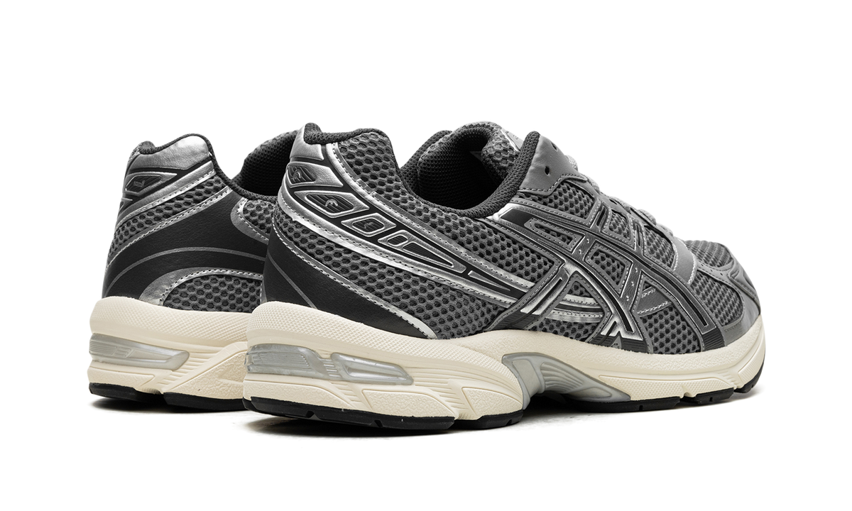 Overkicks - ASICS Gel-1130 Clay Grey Pure Silver (1201A256-026) - par completo
