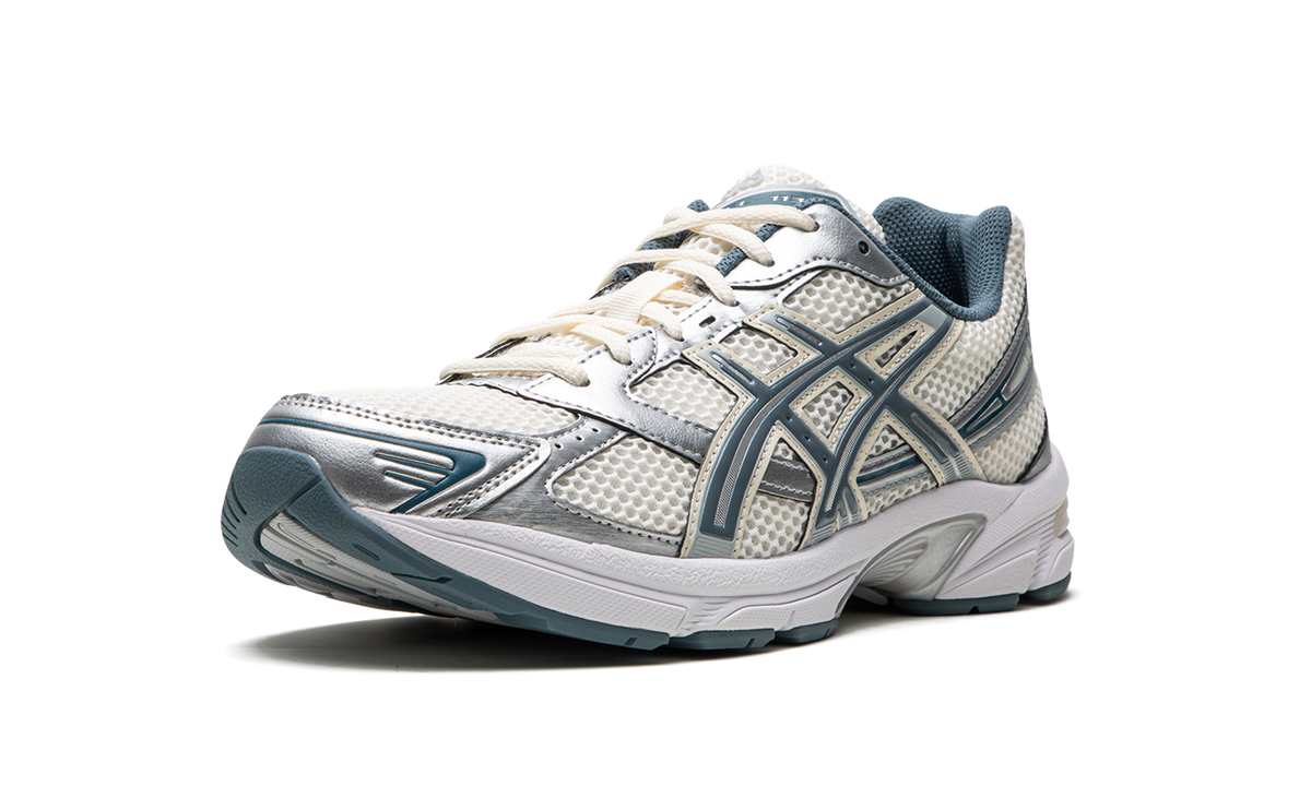 Overkicks - ASICS Gel-1130 Cream Ironclad (1201A256-115) - detalle suela