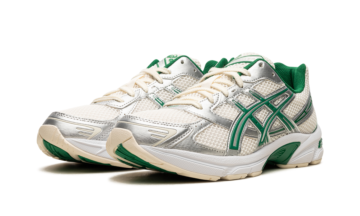 Overkicks - ASICS Gel-1130 Cream Kale (1201A974-100) - vista trasera