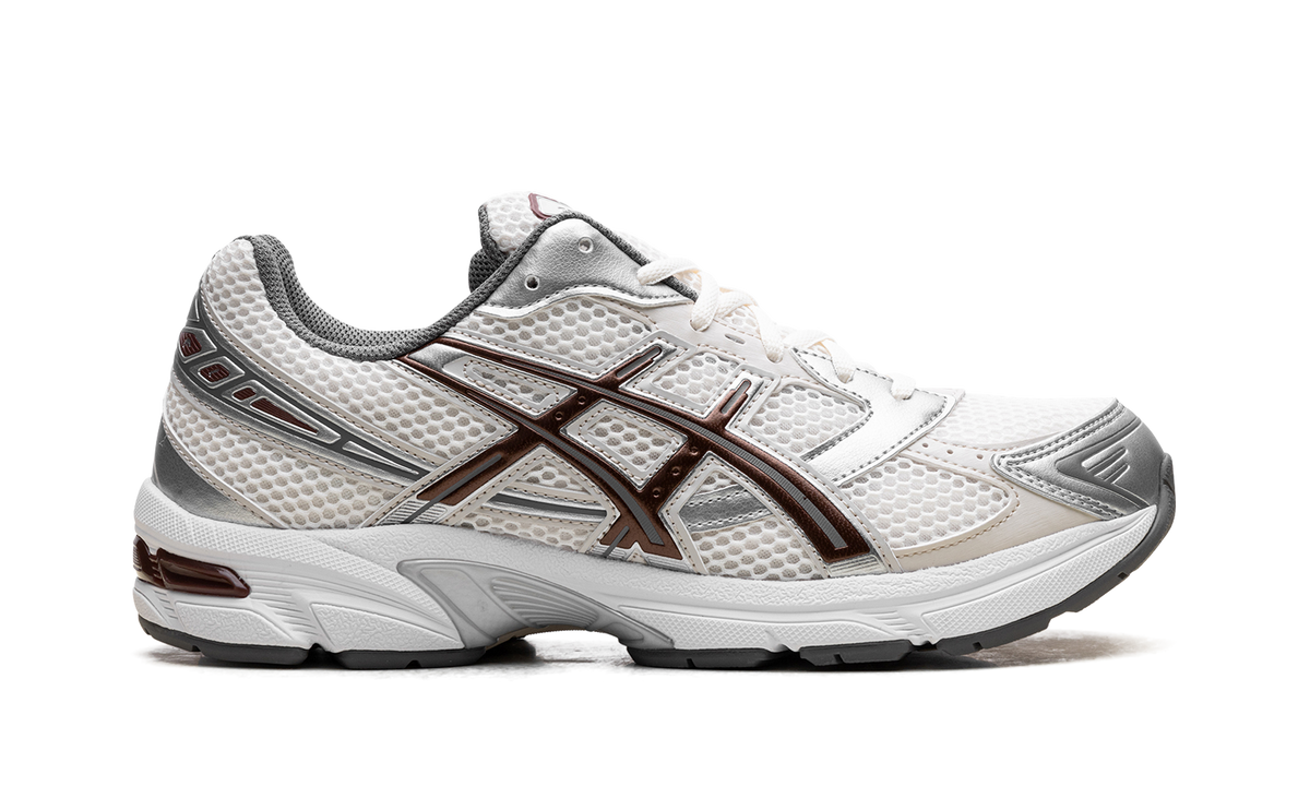 Overkicks - ASICS Gel-1130 Cream Reddish Brown (Womens) (1202A164-119) - detalle talon
